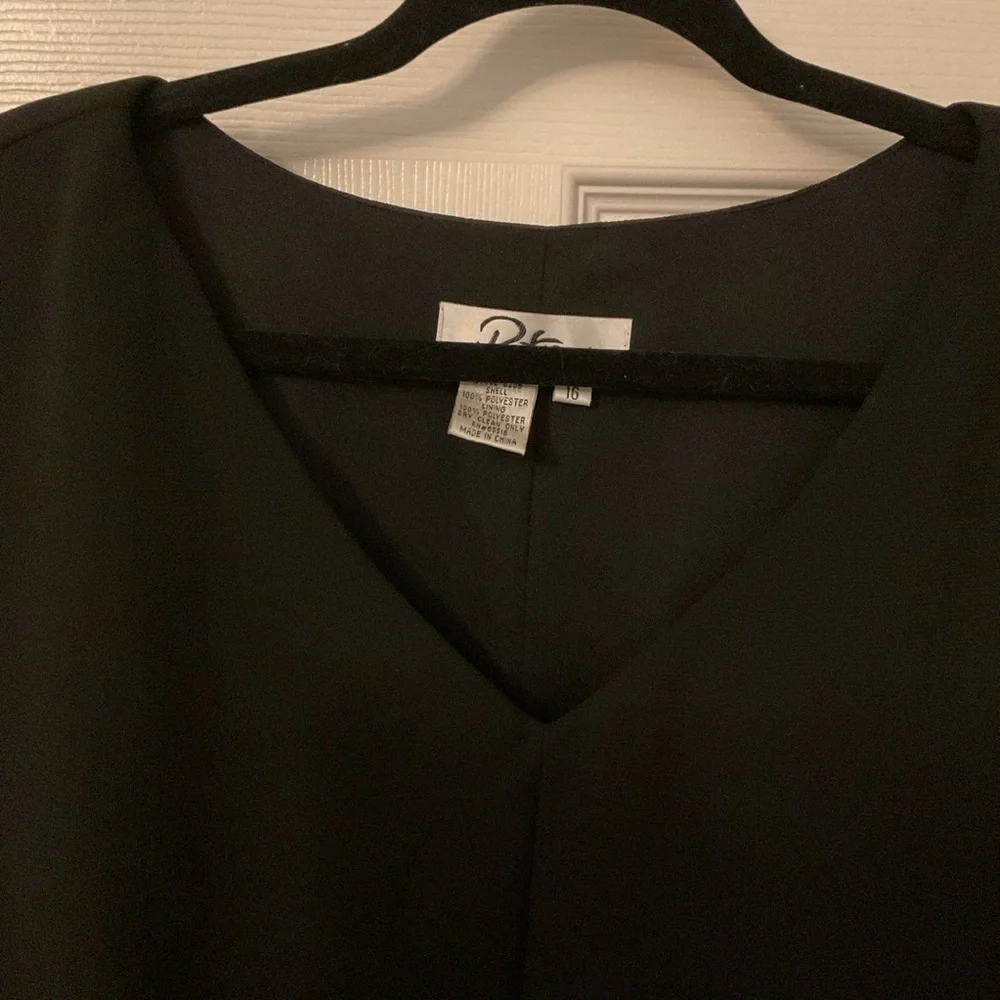 Patra Black Chiffon Tiered Sheath Dress with Capelet Sleeves, Size 16 - Picture 6 of 12